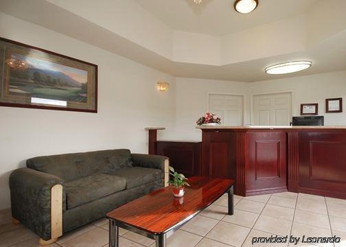 Rodeway Inn Бомонт Интерьер фото